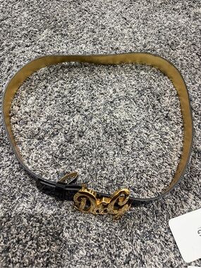 Women’s D&G patent belt